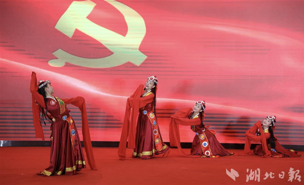 李世民弟媳到底有多美?让李世民杀掉李元吉后,还霸占她为妻?
