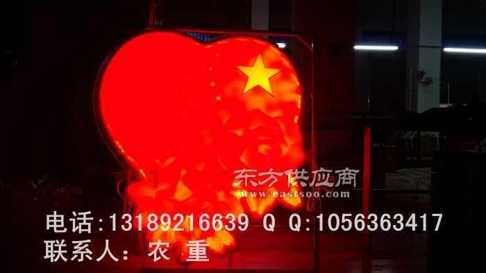 阳光电源净利润同比翻倍！光伏板块领涨，双创龙头ETF（588330）盘中一度涨超2%！